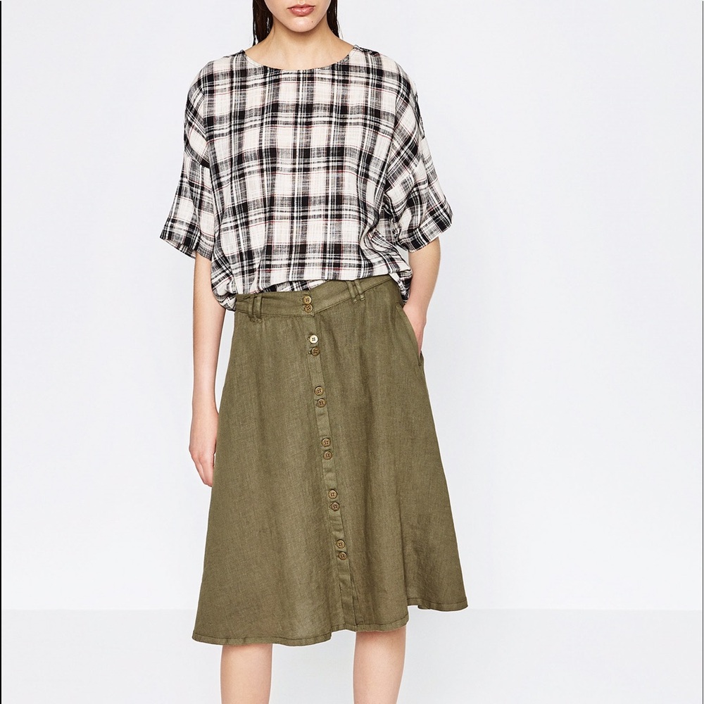Zara Olive Green Button-Front Skirt